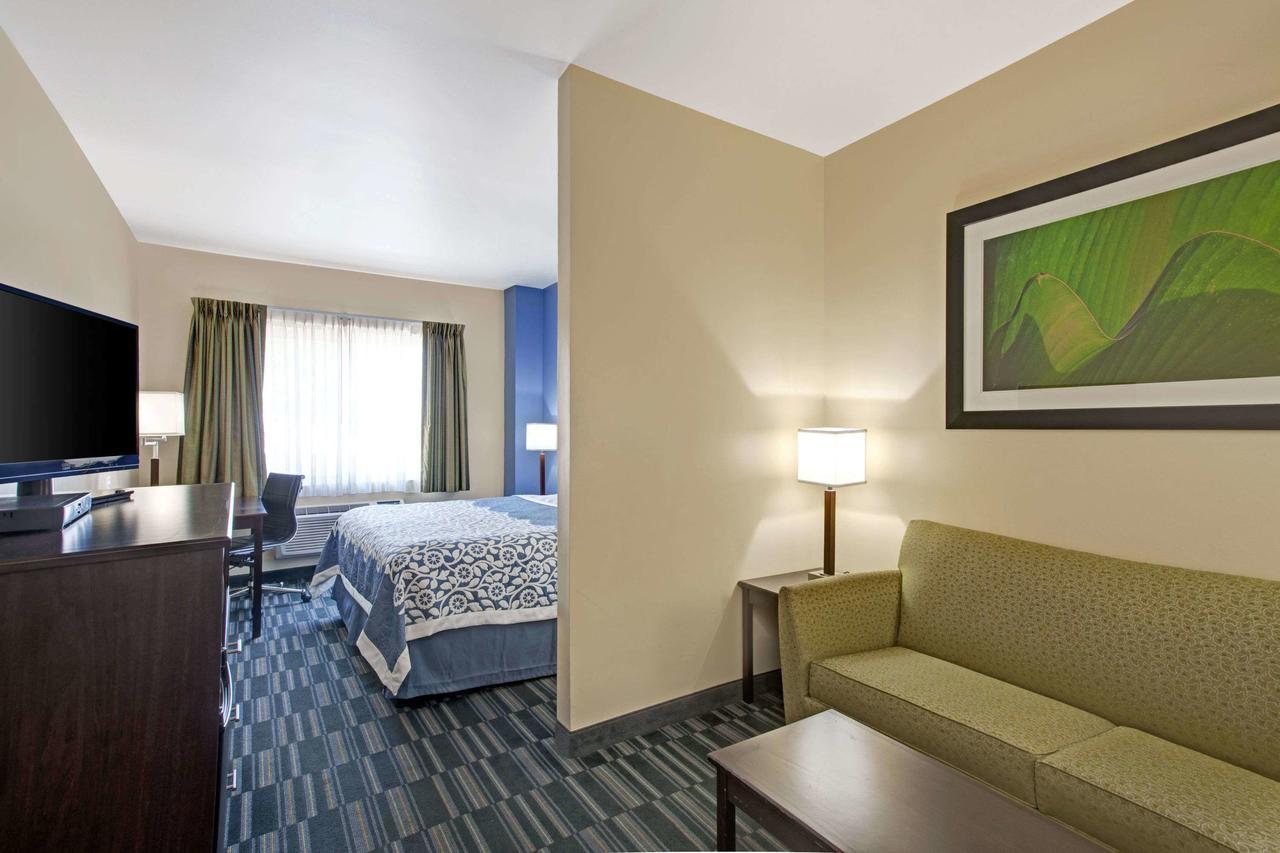 Days Inn & Suites By Wyndham Ozone Park/Jfk Airport Nova Iorque Exterior foto