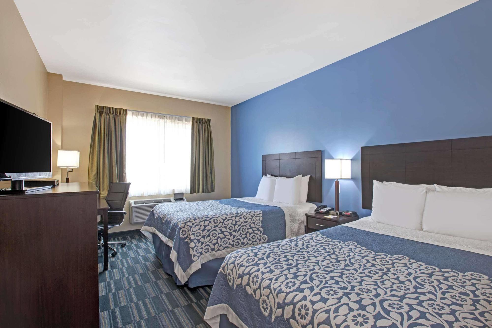 Days Inn & Suites By Wyndham Ozone Park/Jfk Airport Nova Iorque Exterior foto