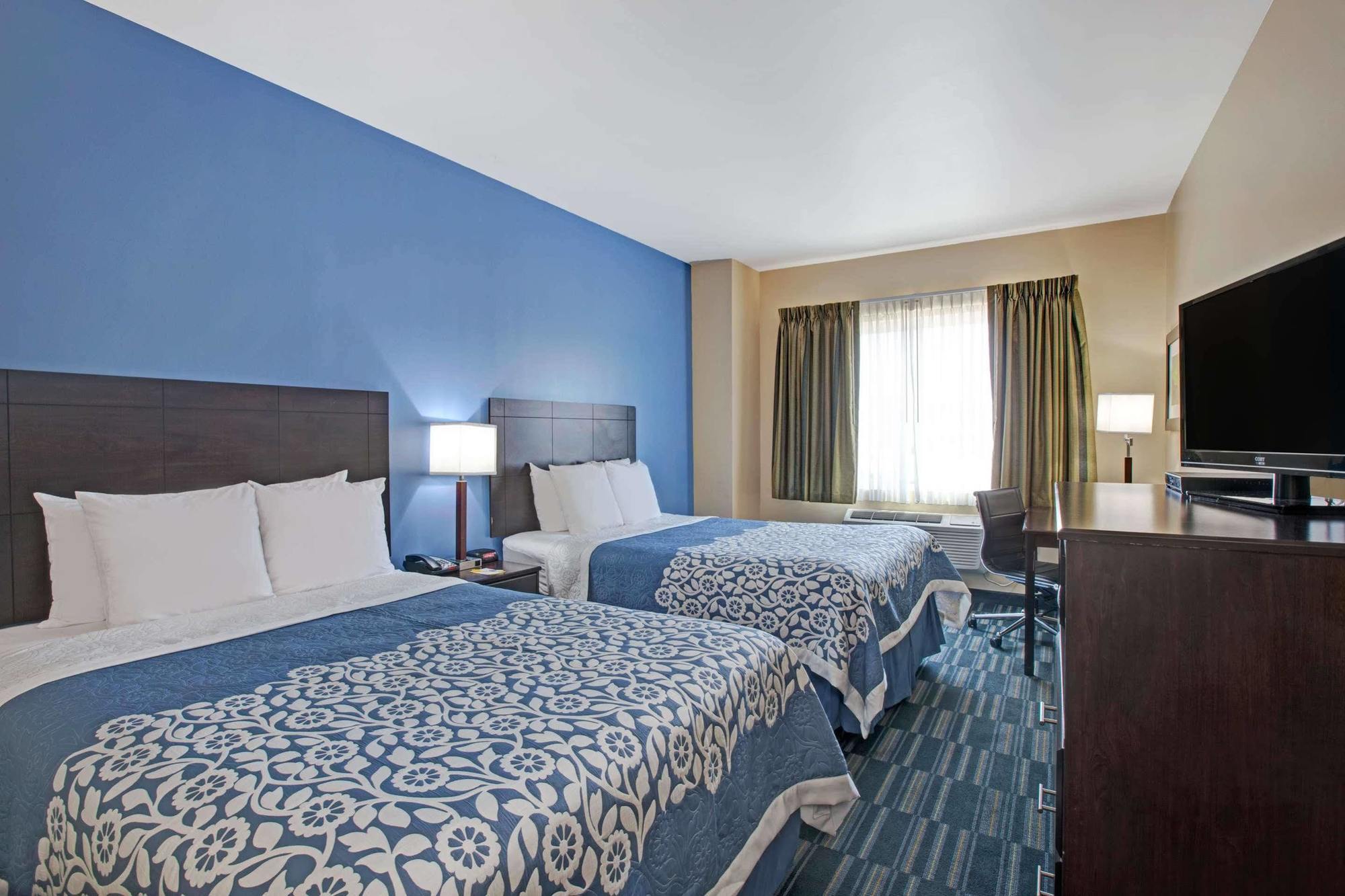 Days Inn & Suites By Wyndham Ozone Park/Jfk Airport Nova Iorque Exterior foto