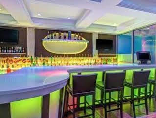 Days Inn & Suites By Wyndham Ozone Park/Jfk Airport Nova Iorque Exterior foto